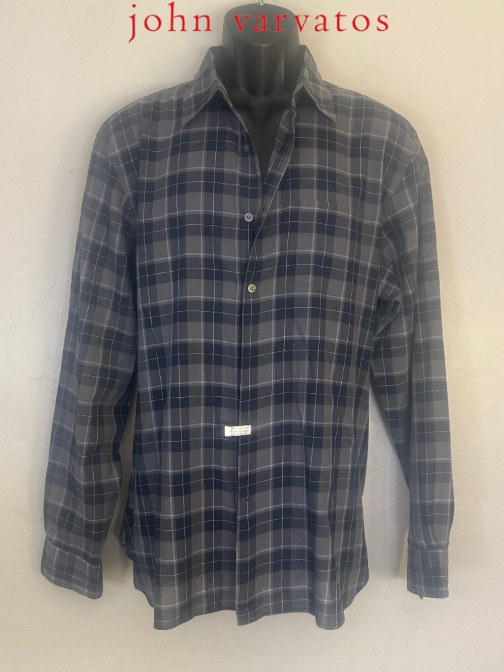John Varvatos Plaid Long Sleeve Shirt Large Gently worn Cotton blend no fabric